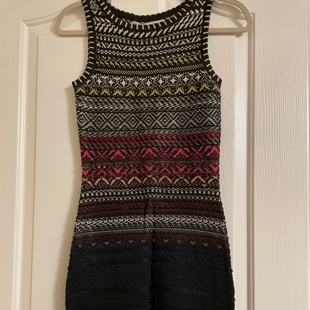 Beautiful Rachel Roy sleeveless sweater dress